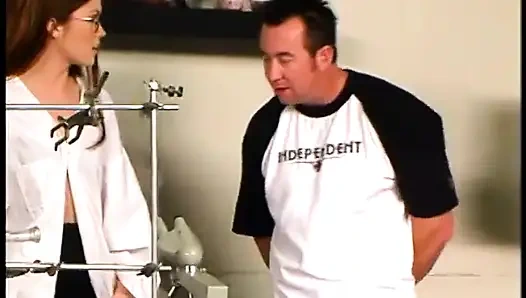 Specs Appeal'in Cherry Rain filminden film akışı