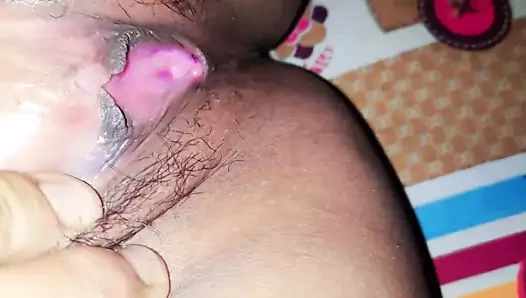 Desi qt amcığımı sik meri chut ki videosu