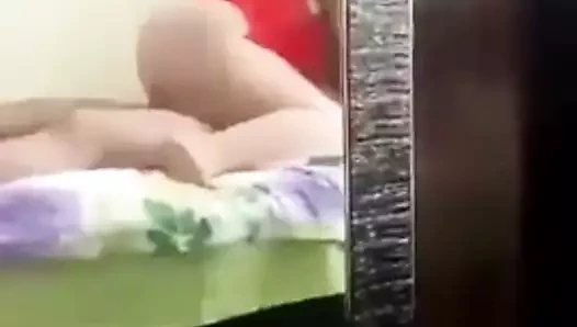 Türk iri güzel üvey anne olgun türk olgun anne evli kadin aldatıyor