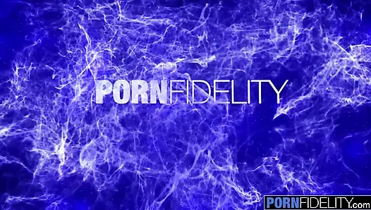 Pornfidelity Asteria Jade için sert sikiş