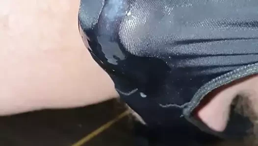 Martyna külot aracılığıyla boşalmak