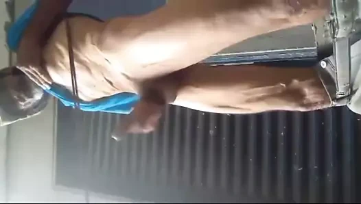 yaşlı adam mastürbasyon at iş