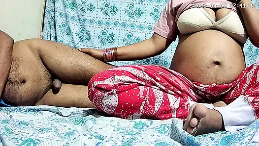 Hintli öğretmen ve öğrenci sınıfta seks yapıyor 29755