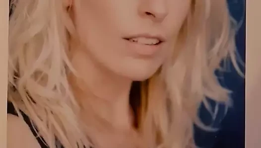 Sara pascoe boşalma anısına