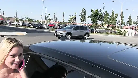 Marsha May amcığını takas etmeye ve ücretsiz bir yolculuk yapmaya karar veriyor - sapık orta yaşlı seksi kadınlar