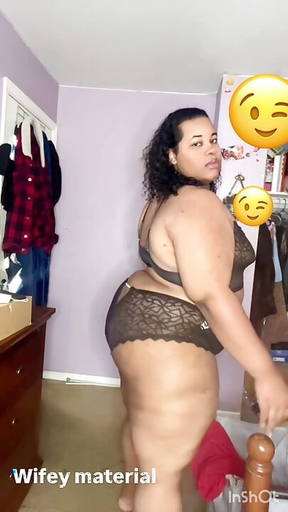 Virginia Cornbread beslediği Ebony Trans