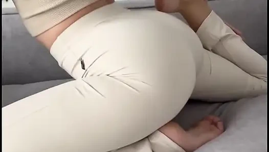 Yoga sıkı tayt evde