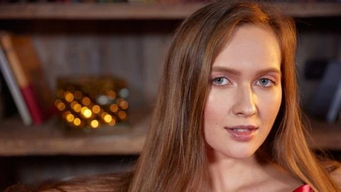 Stacy Cruz ile bir süre yalnız