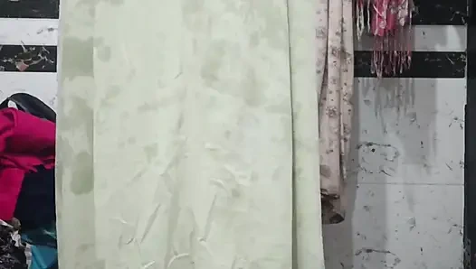 Priya bhabi ateşli video çekimi