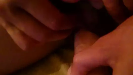 Kıllı kedi gf mastrubating