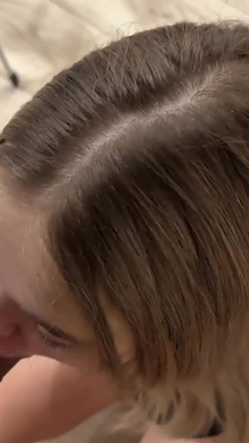 Ключевой момент из "Заставь меня кончить, а потом трахни меня там, где хочешь, русское домашнее порно настоящей пары"