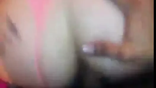 Longue levrette avec le string juste ecarte