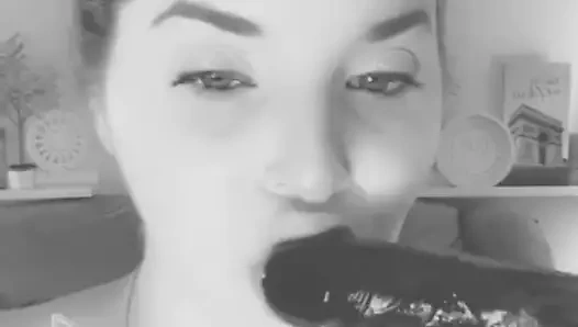 Randalin n ona siyah yapay penis