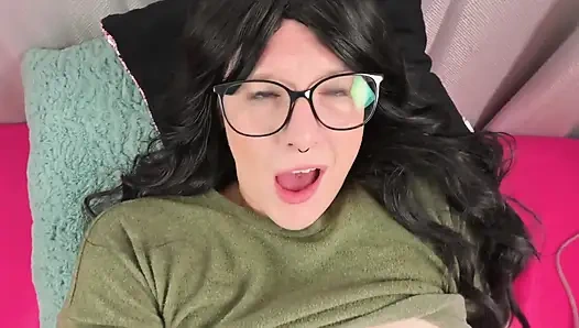 Üvey anne sürtük oluyor 1