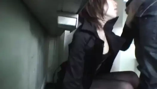 Japon boşalmak sürtük berbat üzerinde çük