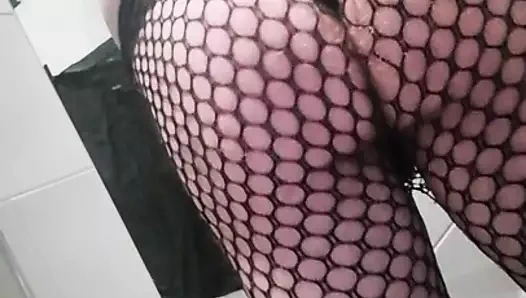 kız arkadaşı sallayarak onu kıçını