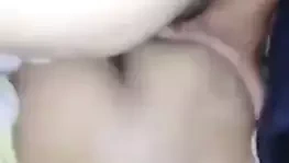 Rompiendo un deliocioso culo