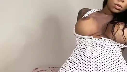 Valentina ferrazz sürmek bir büyük yapay penis