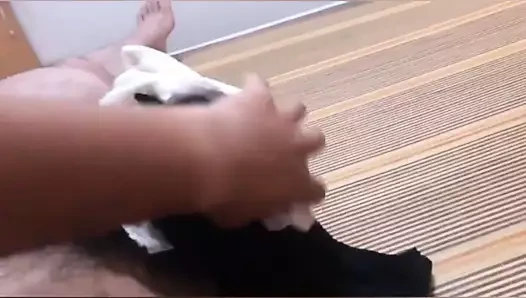 Boşalma ayakkabıları kıyafetlere boşalıyor 4