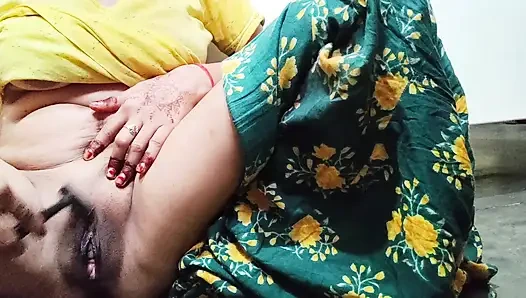 Jiju viral saali mms kıllı amcık temiz tıraş hintli desi kız amcık, okul giirl amcık tıraşlı, desi kız ke chut ke baal