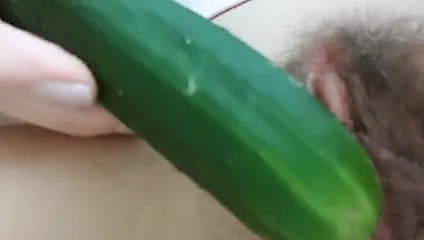 Monica biondi gemuese