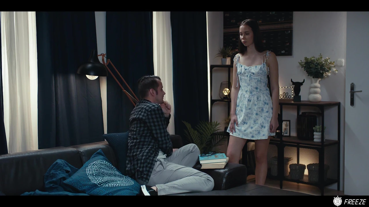 फ्रीज क्लोन चुदाई - alice murkovski वास्तविक जीवन की सेक्स डॉल में बदल जाती है और उसकी चूत चाटी जाती है