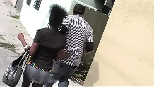 Slim & ebenezer - nerede olurlarsa olsunlar sikişiyorlar