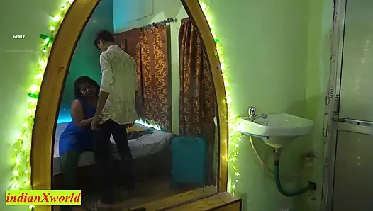 Güzel Müslüman kız tatilde seks yapıyor! Hardcore Sex