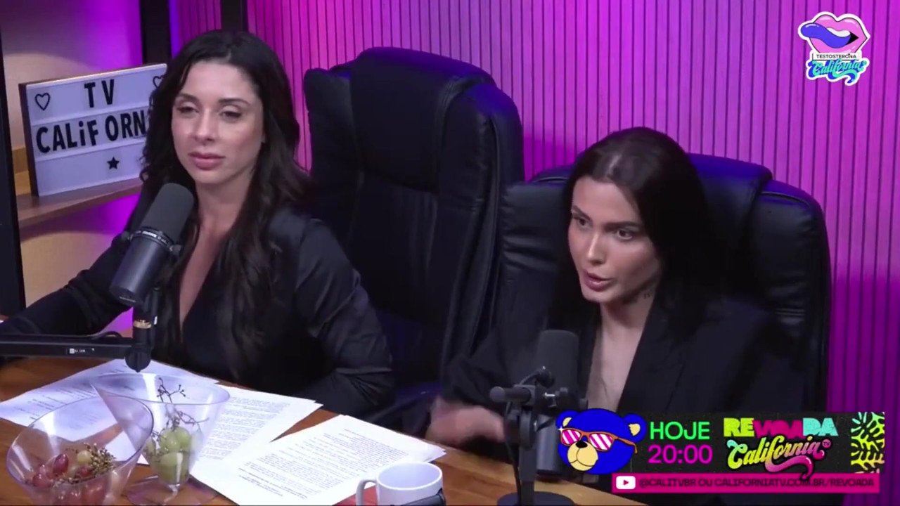 İki ateşli kız edepsizce konuşuyor - bruna carlos ve luciana picchi