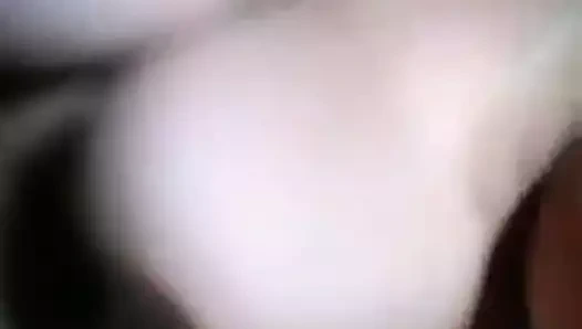 Filipinli kaltak jean benim için göğüslerini sallıyor