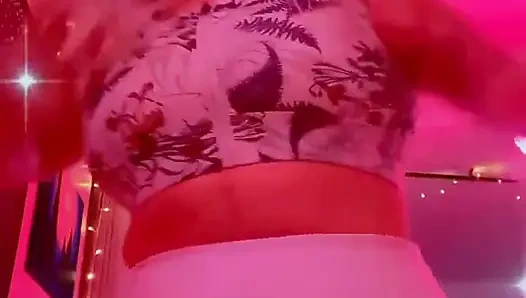 Güzel ve ıslak yoga götü