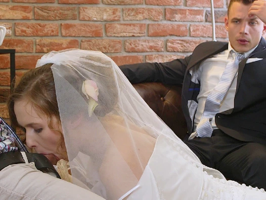 Hunt4k. hiç birinin gelinini siktin mi...