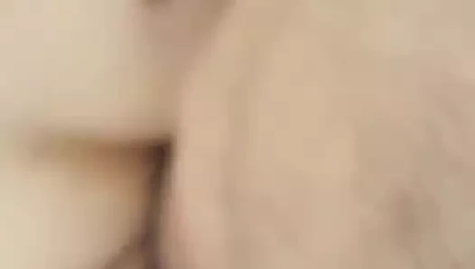 karisini gotunden sikiyor