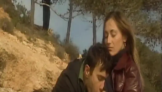 Sarışın Orta Yaşlı Seksi Kadın Ve Arkadaşları Vahşi Bir Grup Seansında - Sert Sikiş Ve Yoğun Orgazmlar