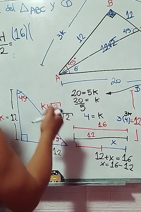 12 trigonometri: dikkate değer üçgenler
