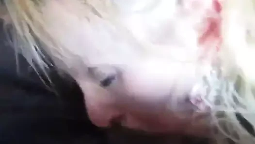 Lisa kay emme horoz içinde bir araba içinde the garaj