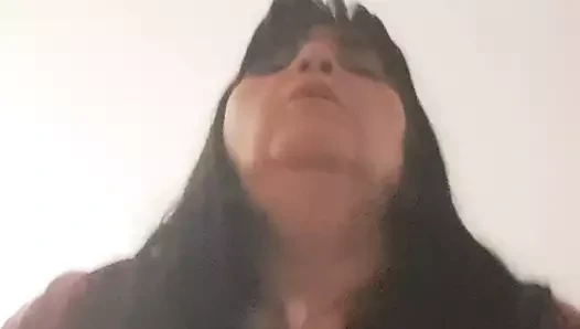 Üvey oğlunun sabah ziyareti beni azdırıyor