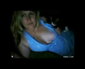 Seksi 34 yaşındaki aus web kamerası bebeği