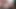 Açık çalı çıplak sigara içen orta yaşlı seksi kadın