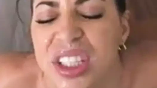 Cum üzerinde güzellik yüz