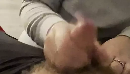 Kirli konuşurken İngiliz sürtük eş verir oral seks