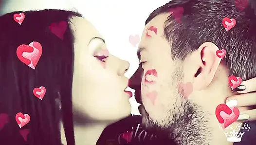 Sevgililer günü yüz ve vücut öpüşme derlemesi!