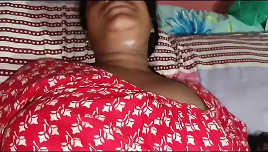 Hintli çift ateşli ev yapımı seks