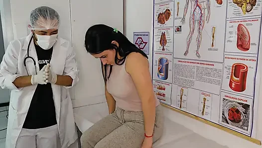 Jinekolog muayene sırasında hasta orgazmı yapıyor!