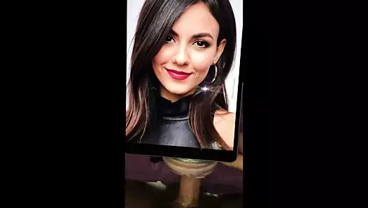 Boşalma övgüm (victoria justice)