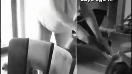 Sıkılmış ev hanımının tatmin edici öğleden sonra sikiş seansı