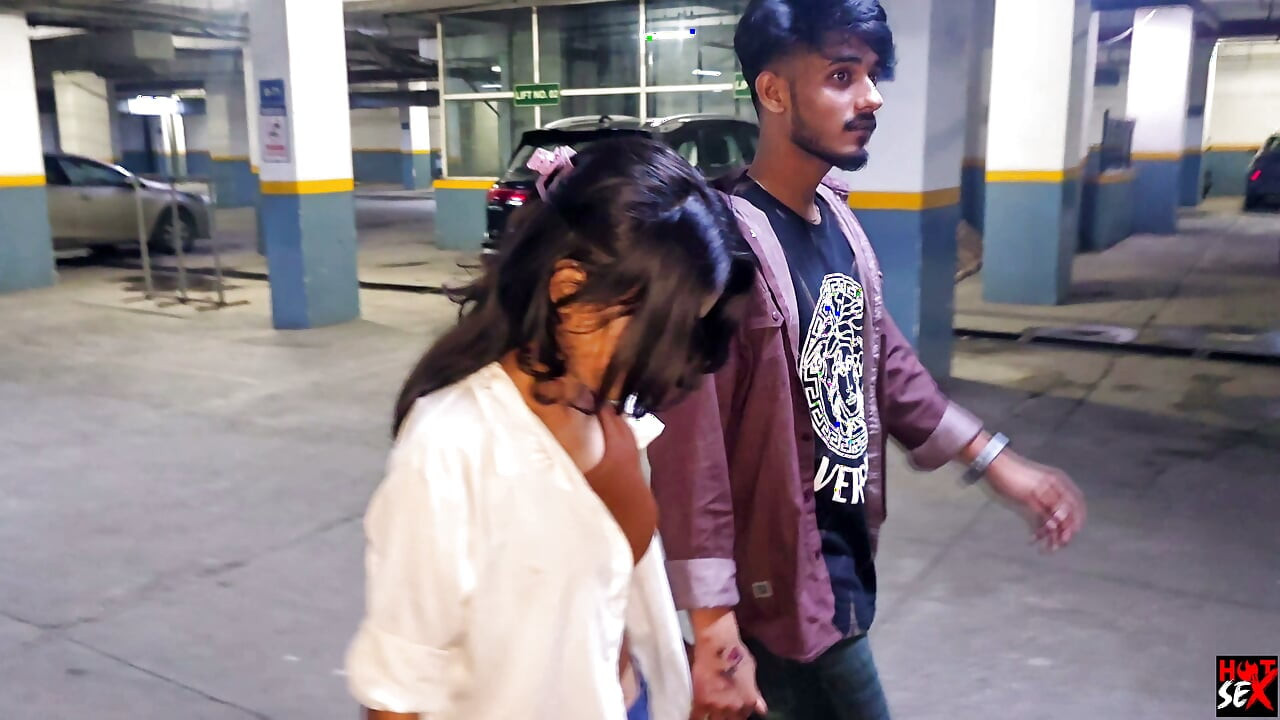Indian dssi Teen cute Girl rough sex with her boyfreind fucking video