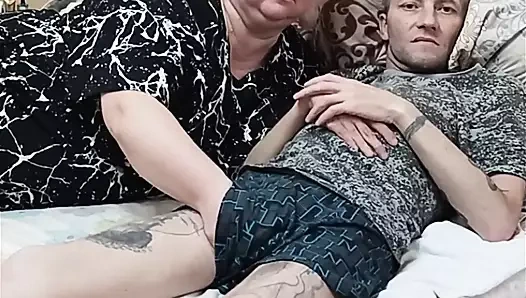 Üvey anne yarağın tüm döllerini emiyor