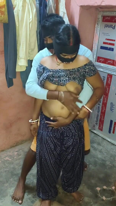 Hintli kız seksi tombul par 1 | Klip 1