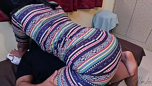 Ailesi yokken üvey erkek kardeşimin büyük zenci yarağına biniyorum.